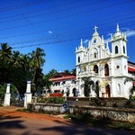 siolim india goa holi