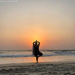 @instagram: Namaste from Goa ???????????? March 2019.
.
.
#Cavelossim #Goa #India #namaste #sunset #sunsetlovers #sunset_pics #beach #beachlife #yoga #wearetravelgirls #girlswhowander #girlswhotravel #girlsthattravel #sheisnotlost #girlsgoneglobal #travelinladies #ci