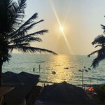 @instagram: #goa #curlies #anjuna #beaches #love