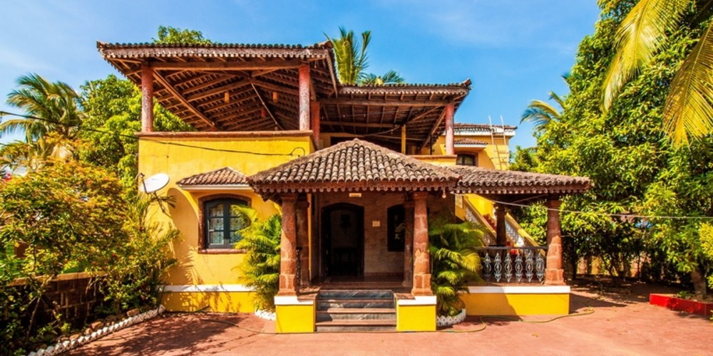 Marshall House — House for rent in Morjim