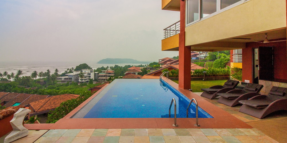 Infinity β Luxury villa for rent in Candolim