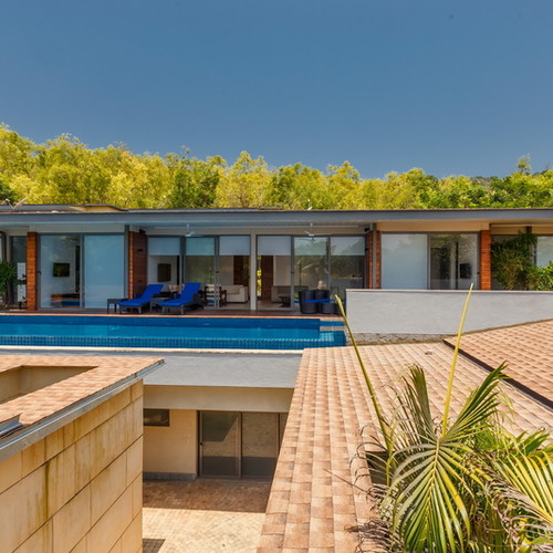 Kingfisher villa with swimming pool
