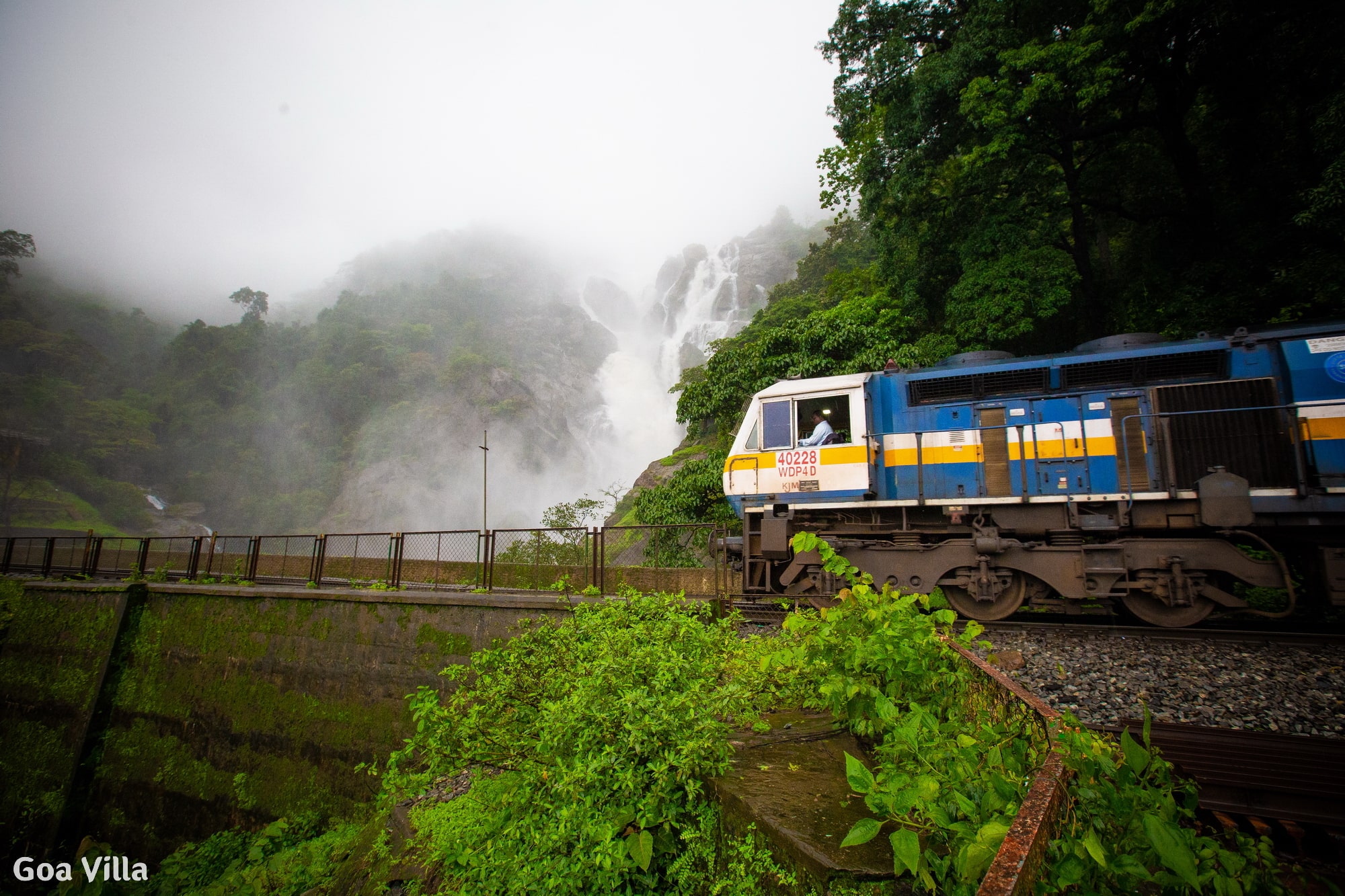 Dudhsagar Falls – the beauty of Goa